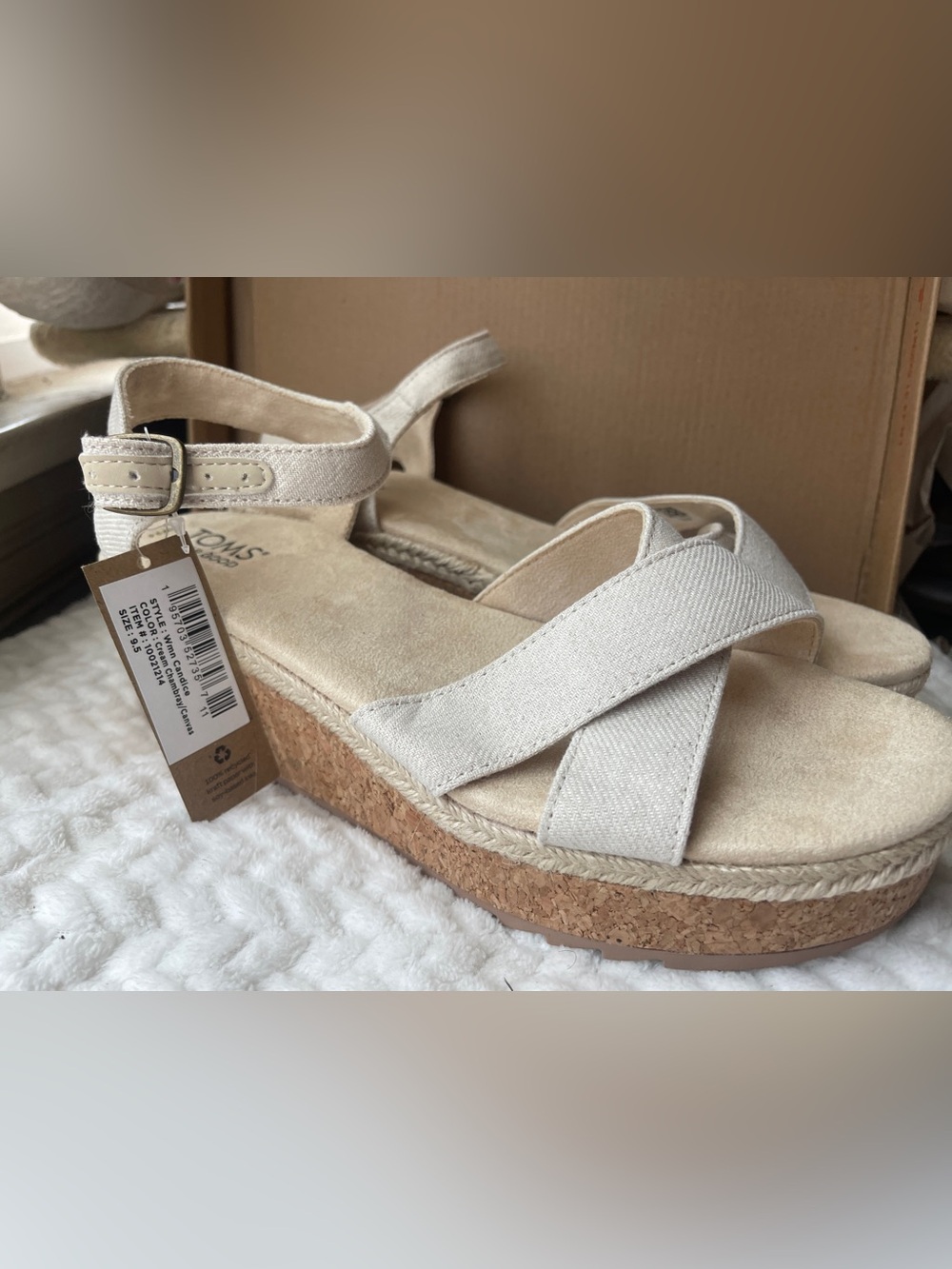 Toms Platform Wedge Candice  Sandal with Braided Raffie and Canvas  NWT size 9.